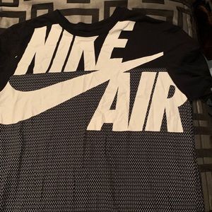 Nike T Shirt